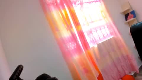 Snapshot of jan_milkhot chatting on January 14, 2025, 7:00 pm jan_milkhot online show from January 14, 2025, 7:00 pm