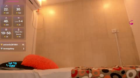 Jane  M online show from September 23, 2025, 3:37 pm