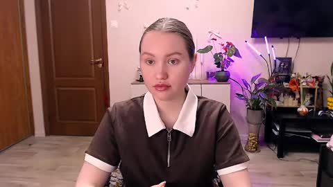 Snapshot of janeblossomhot chatting on April 6, 2026, 5:25 pm Jane online show from April 6, 2026, 5:25 pm