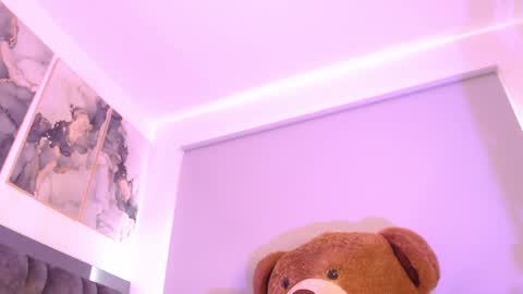 Jane online show from February 7, 2025, 6:45 pm