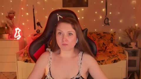 Jane online show from December 13, 2025, 7:53 pm