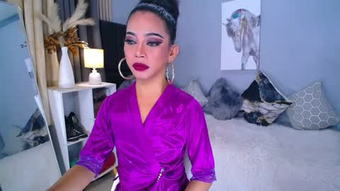 janemonet online show from March 5, 2025, 2:03 am