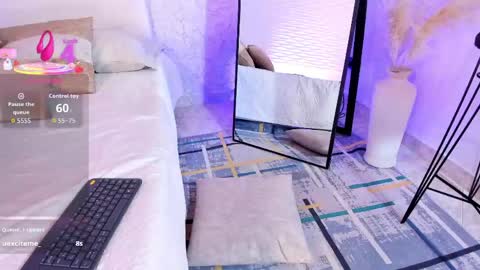 Snapshot of jannafoxx_ chatting on April 23, 2026, 6:54 pm online show from April 23, 2026, 6:54 pm