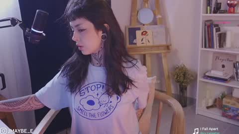   jmaybe e online show from January 7, 2025, 3:02 pm