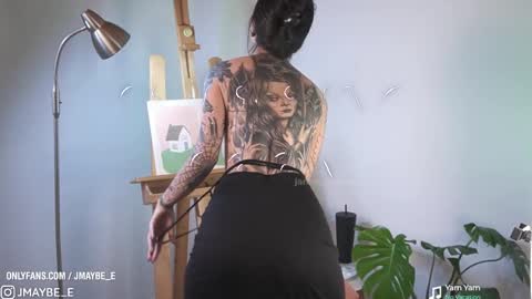   jmaybe e online show from February 18, 2025, 2:06 pm