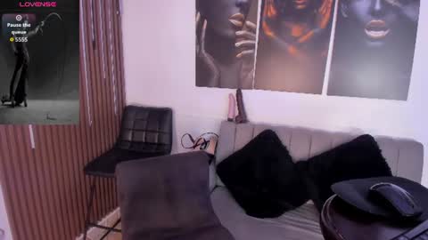 Snapshot of jannie_sexx chatting on June 13, 2026, 11:41 am jannie_sexx online show from June 13, 2026, 11:41 am