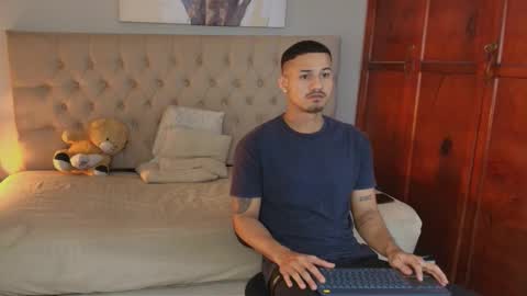 janomar01 online show from March 8, 2026, 2:54 pm