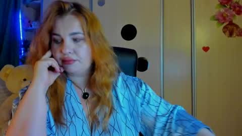 Snapshot of jansylines chatting on June 2, 2026, 5:26 pm JansyLines online show from June 2, 2026, 5:26 pm