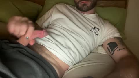 Snapshot of japandroidd chatting on October 31, 2025, 8:37 am japandroidd online show from October 31, 2025, 8:37 am