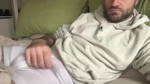 Snapshot of japandroidd chatting on November 17, 2025, 6:46 pm japandroidd online show from November 17, 2025, 6:46 pm