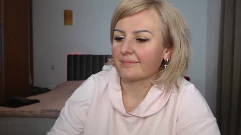 jaqueline88 online show from March 6, 2025, 7:54 pm