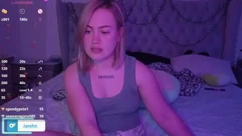 Snapshot of jarehn chatting on September 16, 2025, 7:20 am Jaren online show from September 16, 2025, 7:20 am