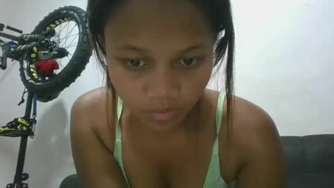 Snapshot of jarevava chatting on May 8, 2026, 7:41 pm Jarevava online show from May 8, 2026, 7:41 pm
