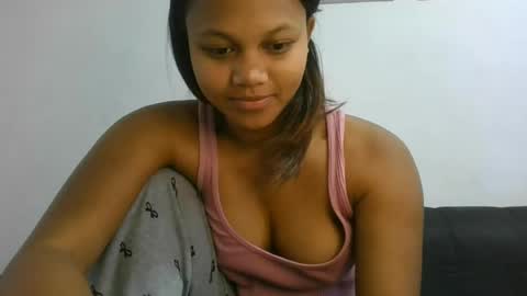 Snapshot of jarevava chatting on July 18, 2026, 9:35 am Jarevava online show from July 18, 2026, 9:35 am