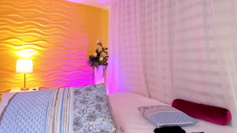 Jasmin Evans online show from January 6, 2025, 5:49 pm