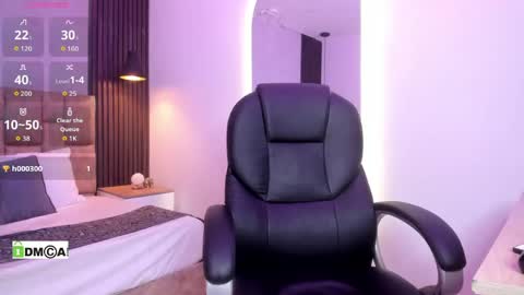 Snapshot of jasmin_adams chatting on June 6, 2026, 6:23 pm Jasmin online show from June 6, 2026, 6:23 pm
