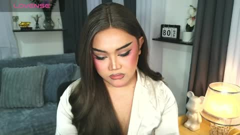 Jasmine Brandy online show from April 8, 2026, 6:13 am