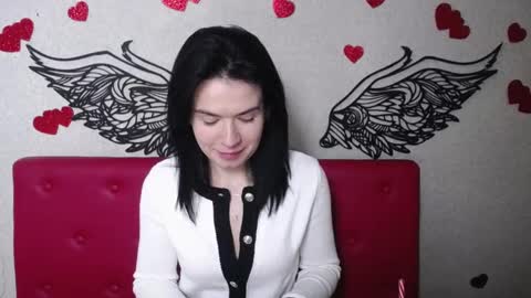 JasmineKouch online show from March 6, 2025, 4:52 am