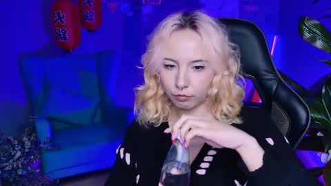 Jasmine online show from March 4, 2025, 11:29 am