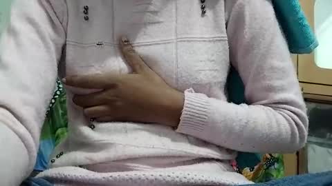 jasspreettt online show from December 9, 2024, 5:07 am