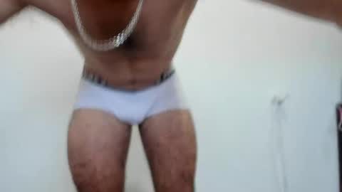 Javier  online show from April 3, 2026, 5:00 pm