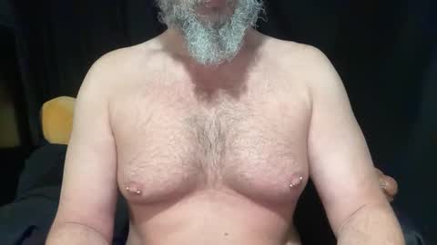 Jaxson online show from April 19, 2026, 9:52 am