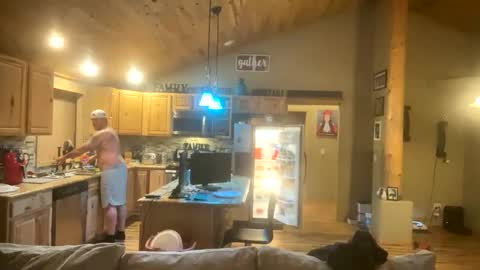 jay_banks0420 online show from February 19, 2025, 3:39 am