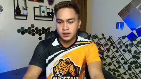 JL online show from February 9, 2026, 7:01 am