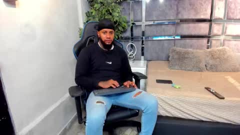 Snapshot of jay_jhonson chatting on February 5, 2026, 3:33 am jay jhonson online show from February 5, 2026, 3:33 am