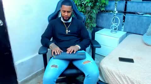 Snapshot of jay_jhonson chatting on February 20, 2026, 4:09 am jay jhonson online show from February 20, 2026, 4:09 am