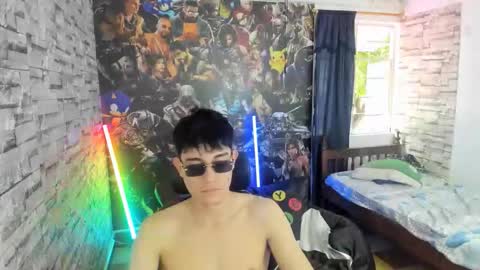 Snapshot of jay_orange chatting on April 19, 2026, 7:38 pm JAY ORANGE online show from April 19, 2026, 7:38 pm