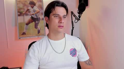 Jay Alvarrez online show from October 20, 2025, 6:41 pm