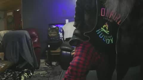 Grand Zaddy or Jay its casual online show from October 31, 2025, 7:59 pm