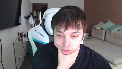 Jayce online show from March 10, 2025, 10:37 am