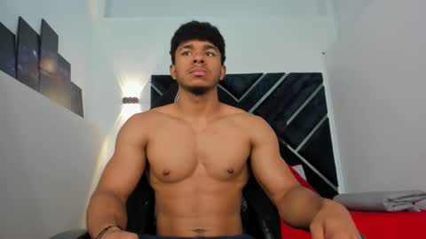 JAYDEN online show from October 6, 2025, 12:35 pm