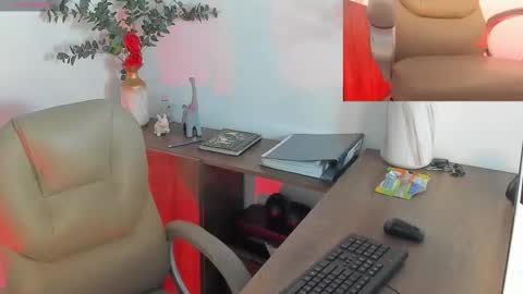 Snapshot of jaygrip chatting on March 3, 2026, 8:04 pm Jay online show from March 3, 2026, 8:04 pm