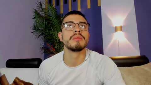 Snapshot of jaygrip chatting on March 15, 2026, 5:41 pm Jay online show from March 15, 2026, 5:41 pm