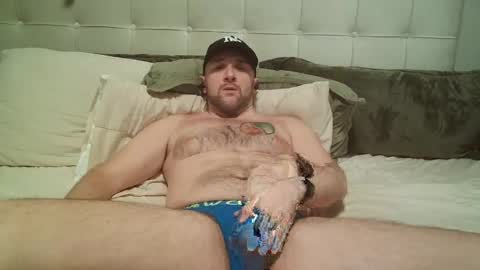 Snapshot of jayjordan85 chatting on December 8, 2024, 11:40 pm JayJordan online show from December 8, 2024, 11:40 pm