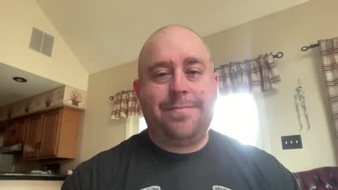 Snapshot of jayredneck chatting on November 11, 2025, 3:34 pm jayredneck online show from November 11, 2025, 3:34 pm