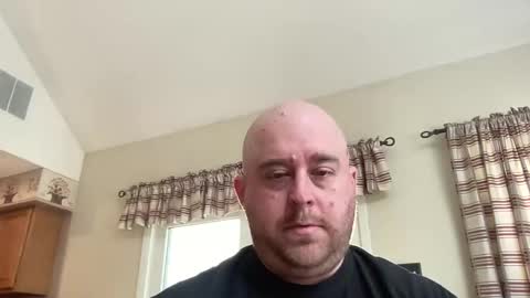 Snapshot of jayredneck chatting on February 12, 2026, 5:19 pm jayredneck online show from February 12, 2026, 5:19 pm
