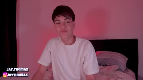 jaythomax online show from December 22, 2024, 9:31 pm