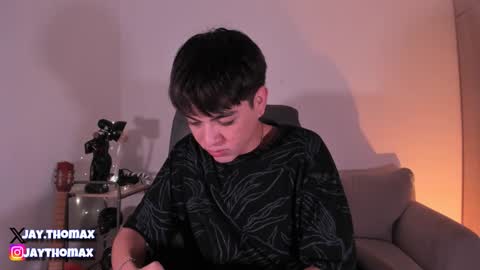 jaythomax online show from February 8, 2025, 11:24 pm