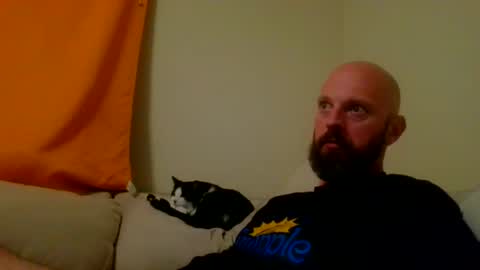 Snapshot of jayw82730 chatting on October 7, 2025, 1:25 am Jay online show from October 7, 2025, 1:25 am