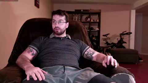 jayxcee OFFICIAL online show from January 8, 2026, 2:14 am