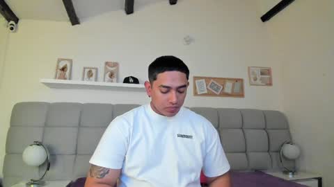 Snapshot of jazford chatting on April 5, 2026, 3:36 am jazford online show from April 5, 2026, 3:36 am
