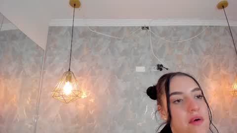 JAZLIN ANGELS online show from June 15, 2026, 4:58 am
