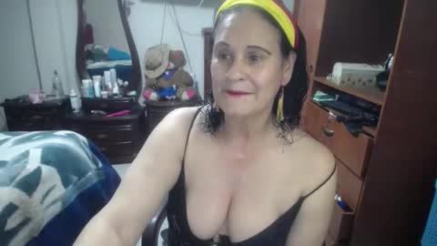 Snapshot of jazmin_rios chatting on May 1, 2026, 4:11 pm jazmim online show from May 1, 2026, 4:11 pm