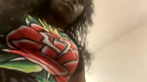 Jazzystelo online show from May 16, 2026, 10:36 am