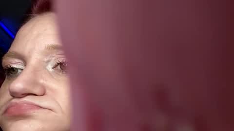 J Nicole online show from February 17, 2026, 9:28 am