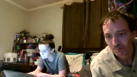 jbee319379 online show from April 26, 2026, 5:38 am